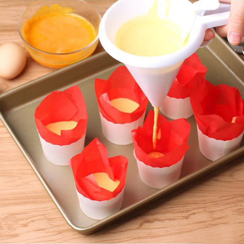 Kremmålebegertrakt/Cream measuring cup funnel