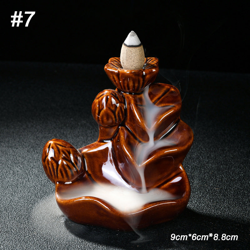 Kreative Weihrauchbrenner-Ornamente aus Kunstharz/Backflow incense burner