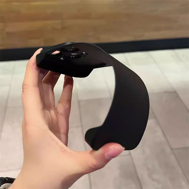 Frameless Mobile Phone Case With Cooling Holes