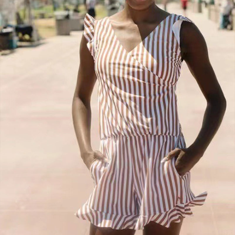 Einteiliger Badeanzug mit integriertem BH und Leggings/One-piece swimsuit with built-in bra and leggings