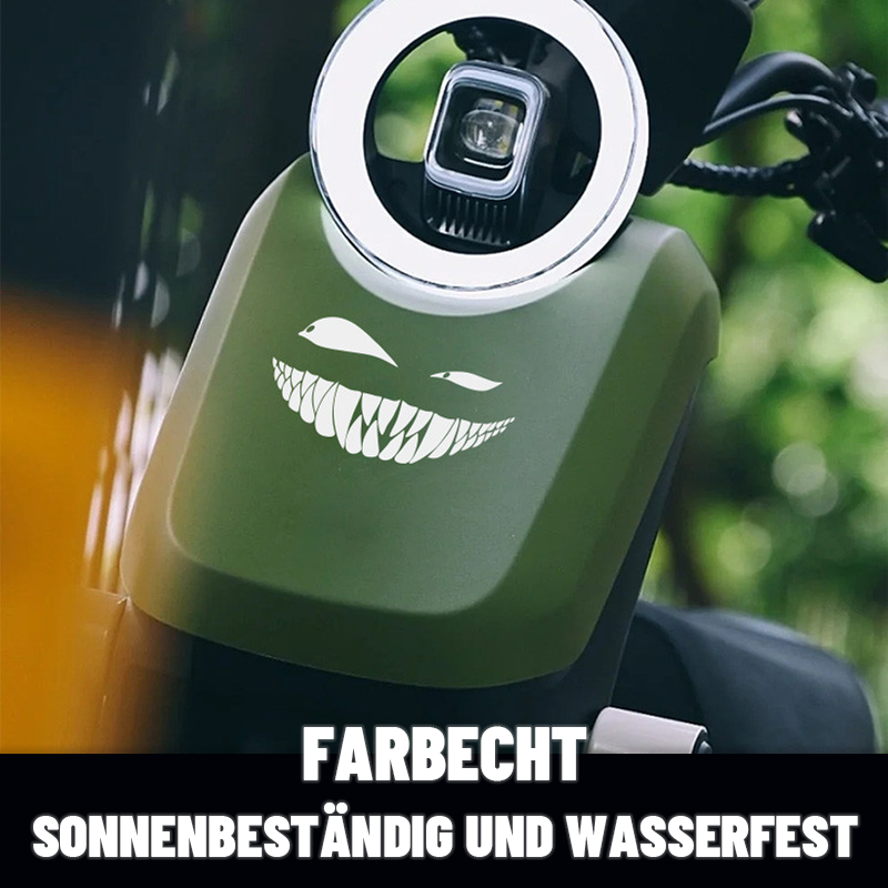 Auto-Aufkleber „Zähne schielen, lächeln“./Teeth squint evil smile sticker