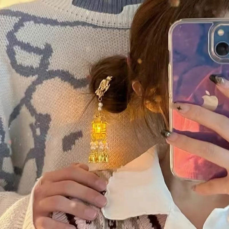 Lantern Tassel Hairpin