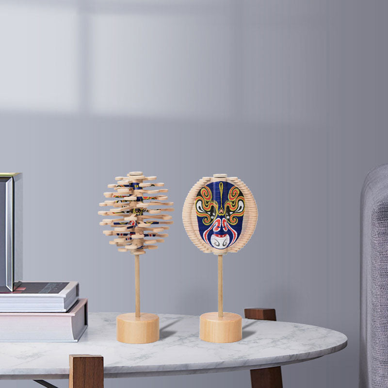 Face Changing Spiral Tree Lollipop