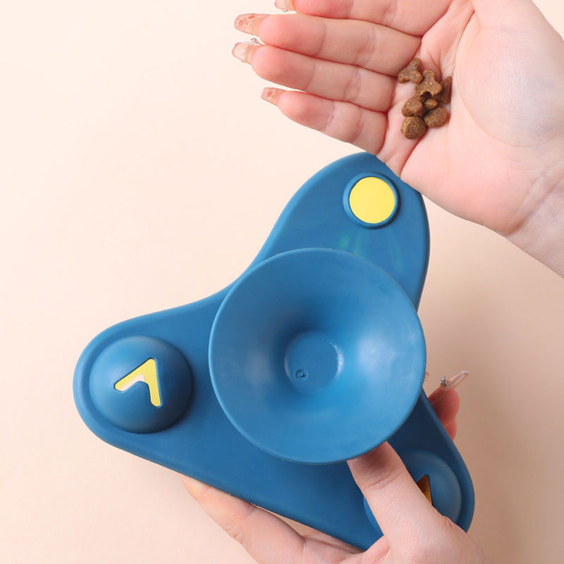 Pet Rotating Airplane Leakage Toy