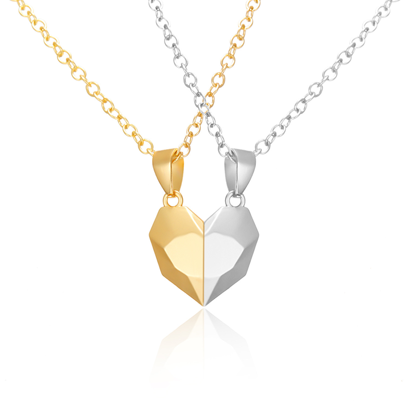💖Elsker Magnetisk Halskjede/Heart Shape Couple Necklace