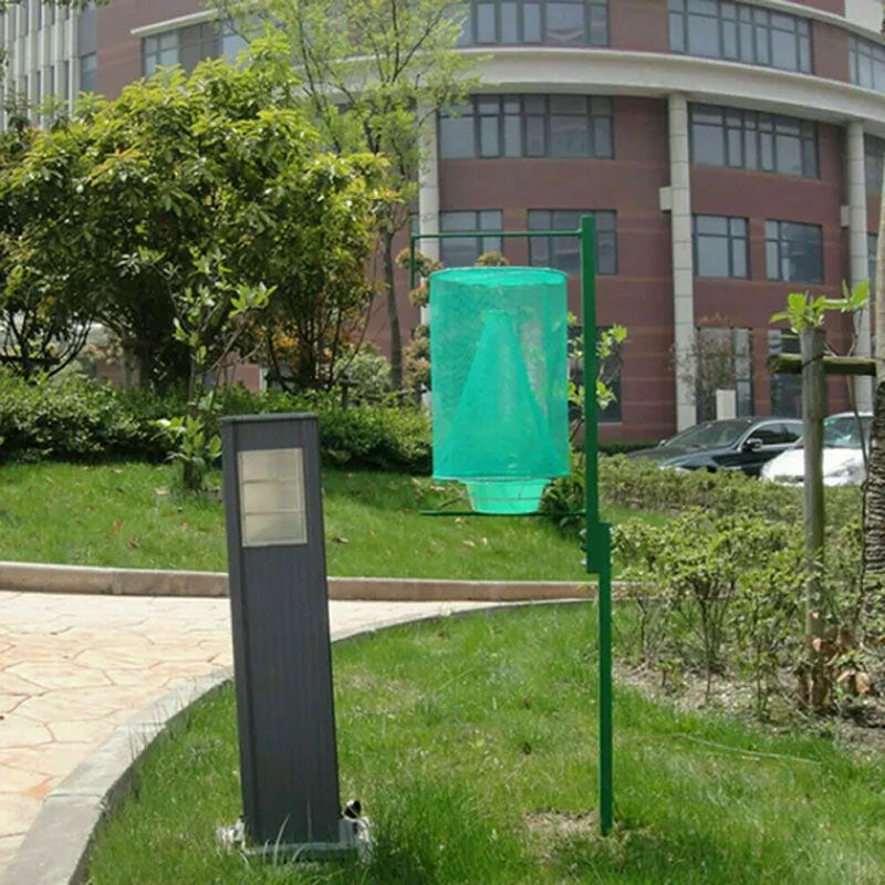 Ranch Fly Trap with Bait Tray