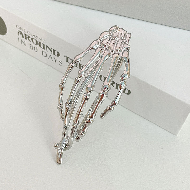 Metal Skull Hand Twist Clip Hair Accessory