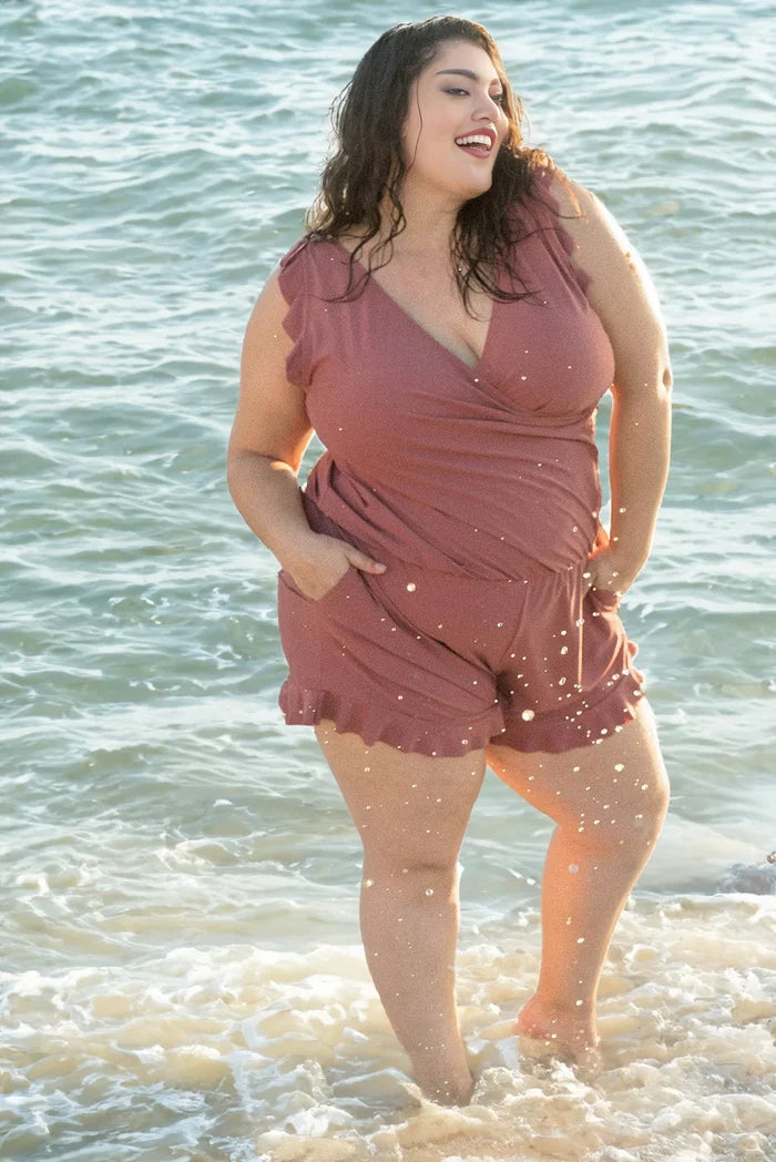 Einteiliger Badeanzug mit integriertem BH und Leggings/One-piece swimsuit with built-in bra and leggings