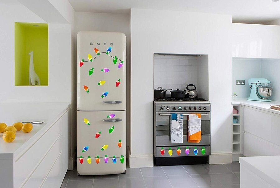 Reflective Light Bulb Magnet  Decorations