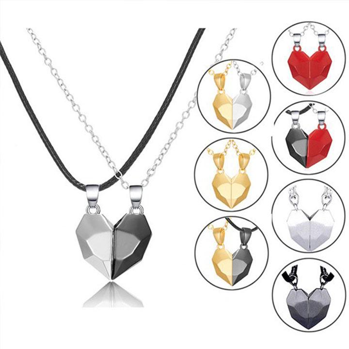 💖Elsker Magnetisk Halskjede/Heart Shape Couple Necklace