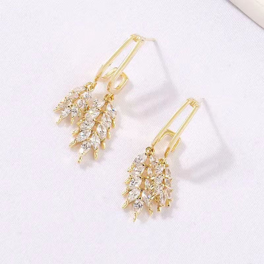 Elegant Leaves Zircon Earring