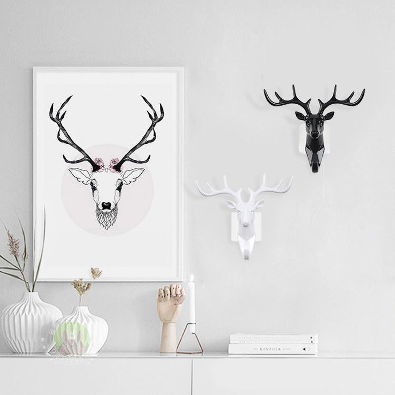 Creative Deer Head Wall Hanging