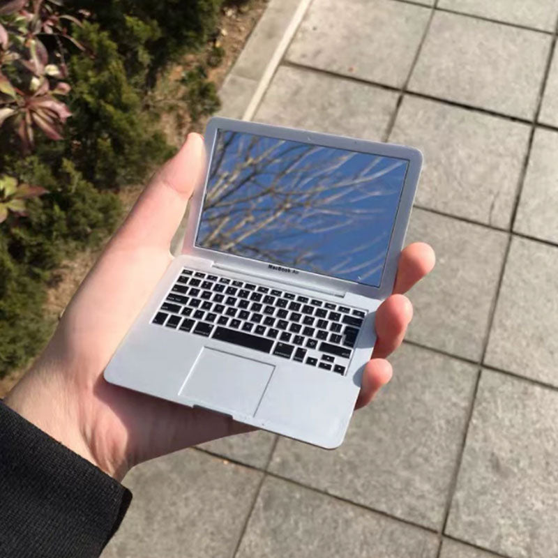 Creative Notebook Mirror