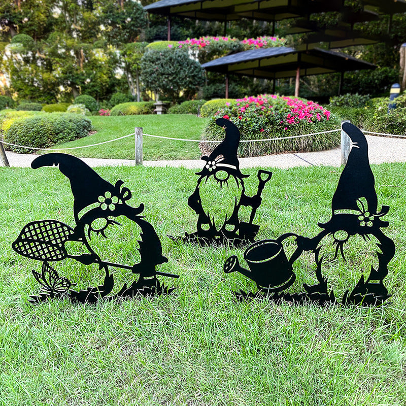 Garden Art - Gnomes Gardening Pack