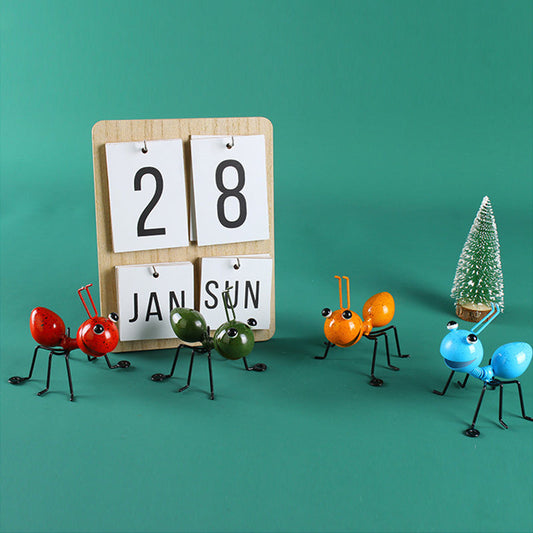 Metal Ant Garden Decor