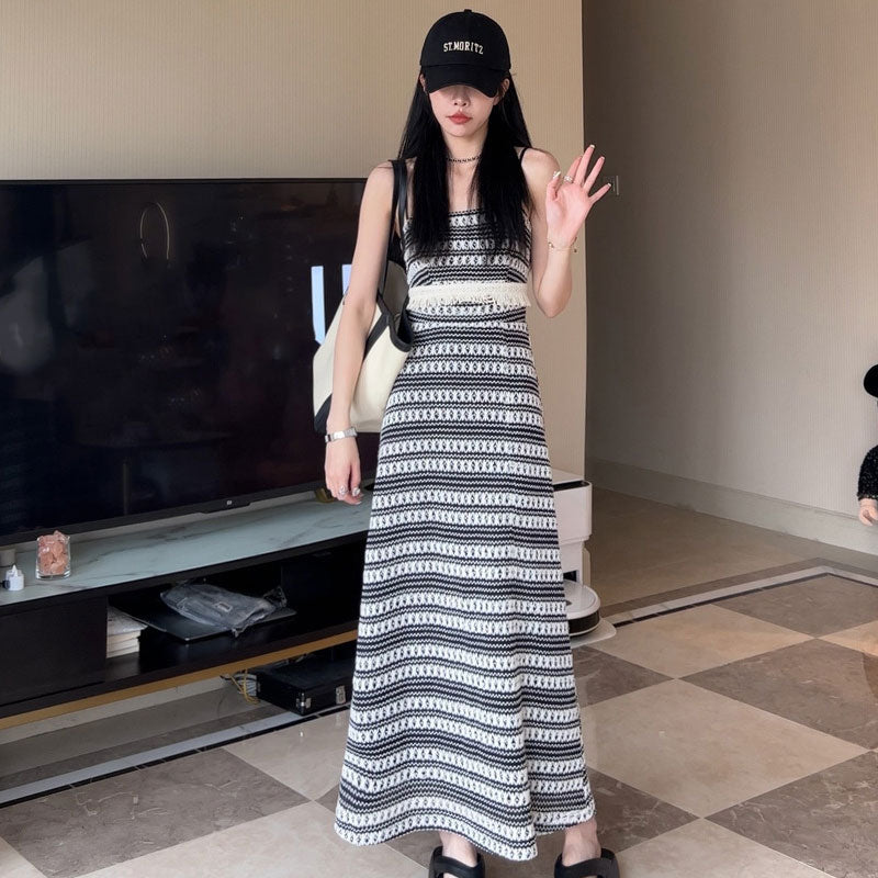 Retro Temperament Mosaic Knit Waist Sling Dress