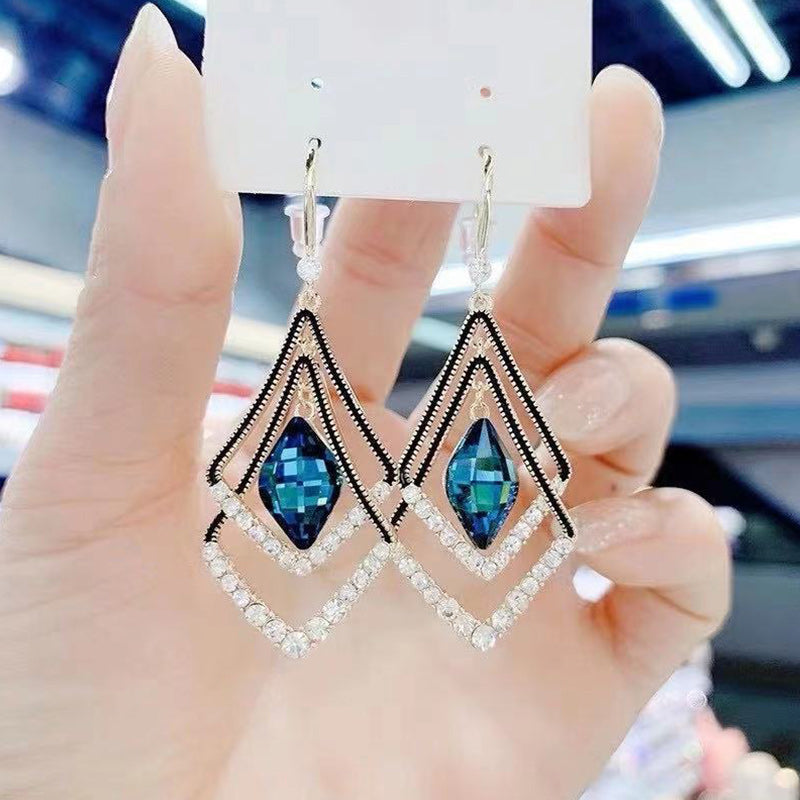 Rhombus Sapphire Earrings