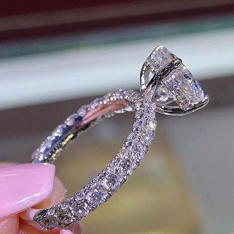 New Flash Diamond Round Princess Ring