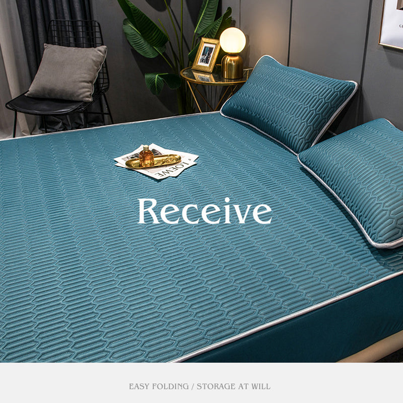 Summer Ice Silk Mat Washable Mattress Protector