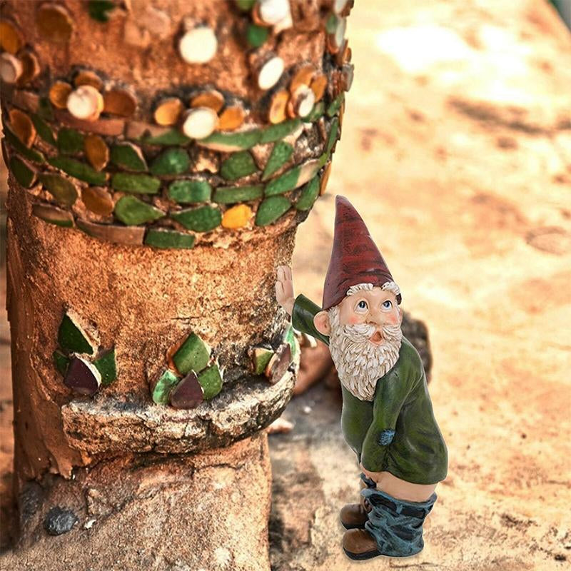Willy Naughty Peeing Gnome