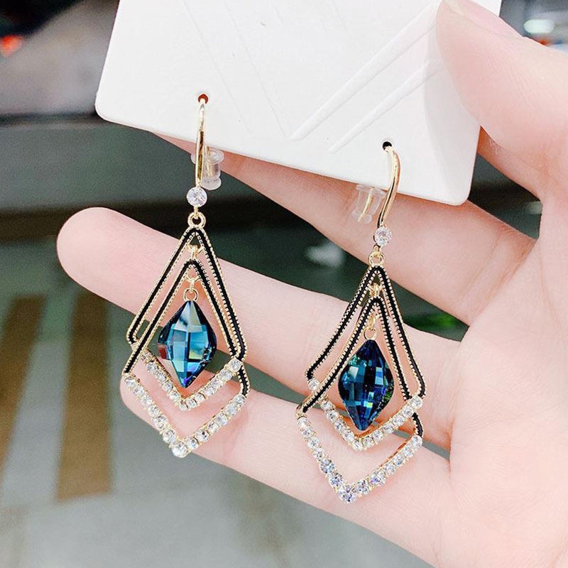 Rhombus Sapphire Earrings