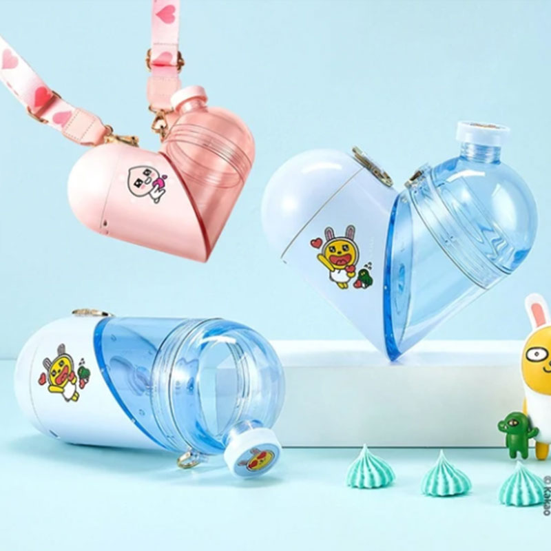 Large Capacity Portable Heart Shaped Water Bottle Suitable for Kids