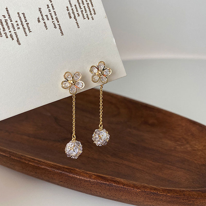 2021 New Women's Silver Needle Earrings