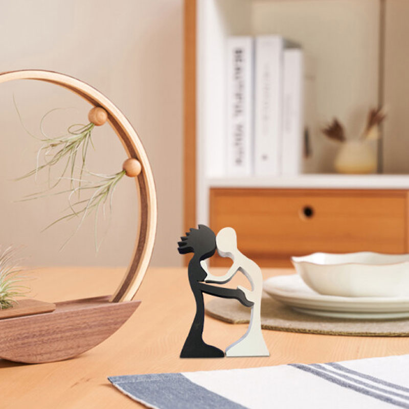 Wood Products Men and Women Room Ornaments
