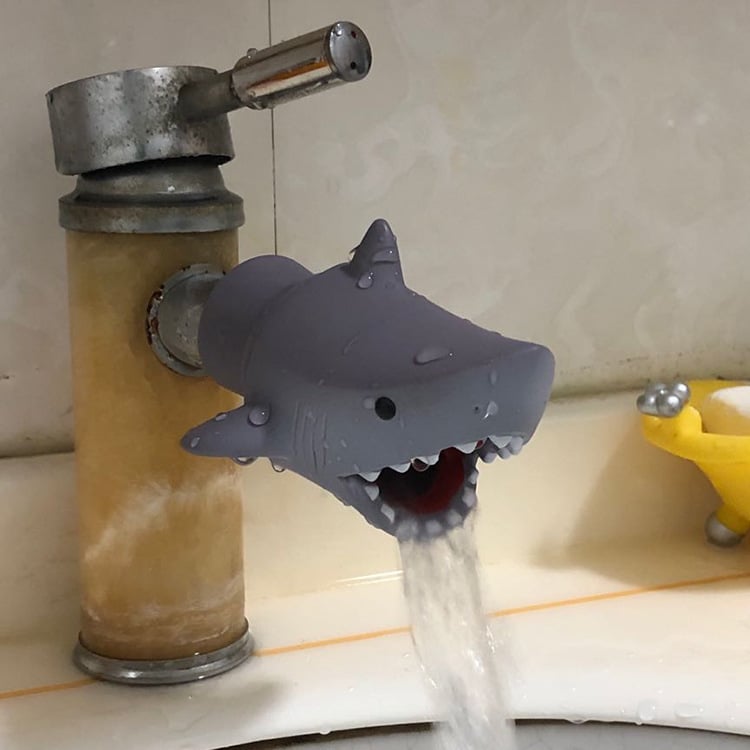 😊Kids Fish Cartoon Faucet Extender