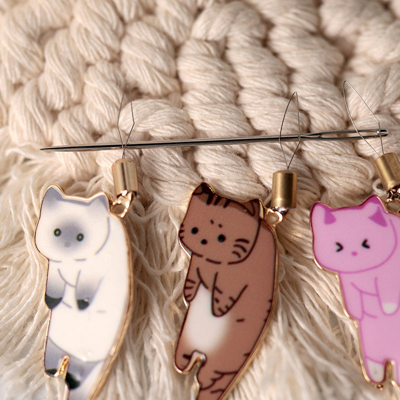 Tegneserie Katt Nål Tråder/Mini cartoon kitten manual threading artifact