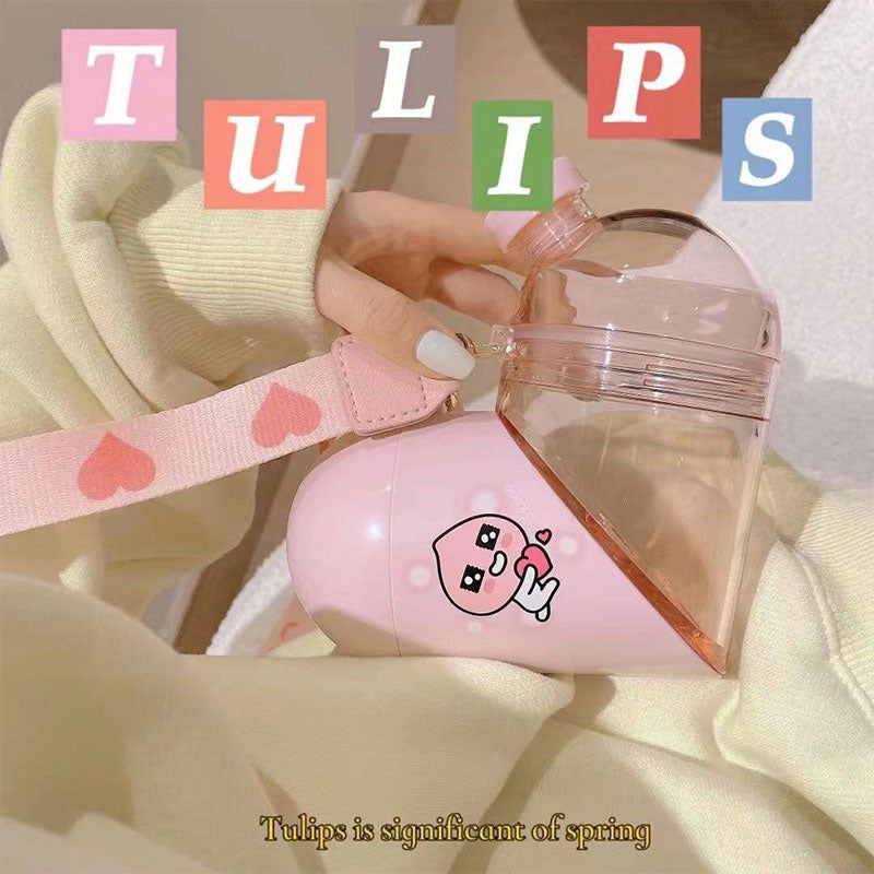 Large Capacity Portable Heart Shaped Water Bottle Suitable for Kids