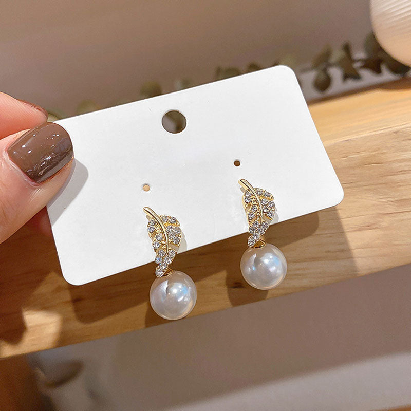 2021 New Women's Silver Needle Earrings