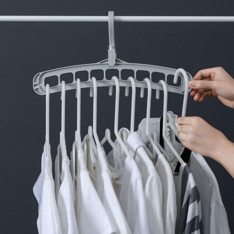 THE ORIGINAL MULTIFUNCTIONAL HANGERS
