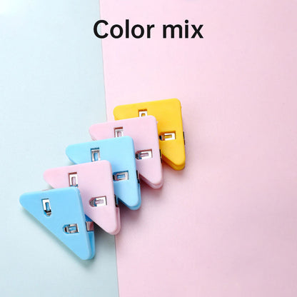 90° Triangle Type Clip