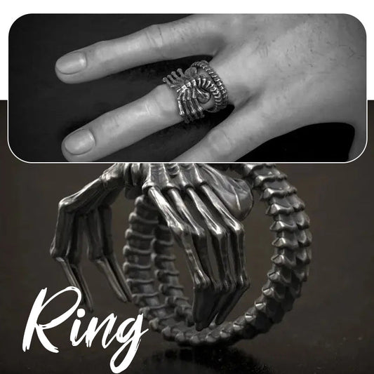 Alien Facehugger Ring