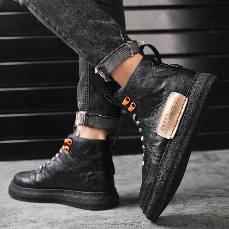 Men Letter Patch Lace-up Front Boots