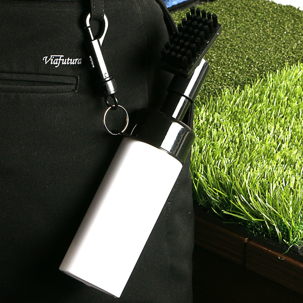 (Almost Sold Out) Golf Club Groove Brush