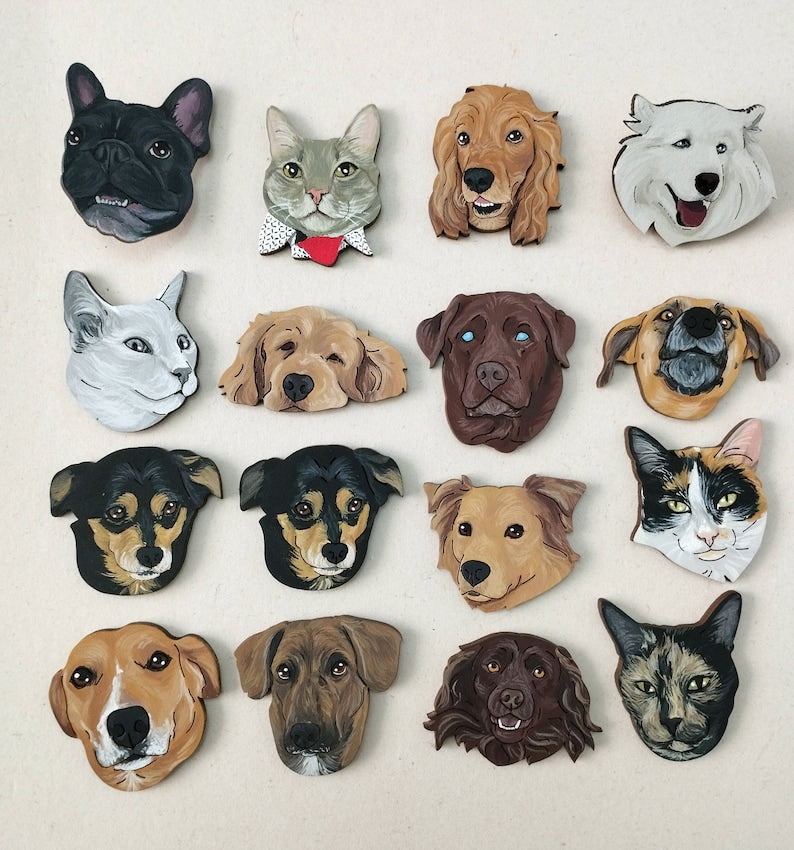 Personalized pet pin,realistic cat paintings,personalized pet accessories,cat pin,realistic handmade pet portrait,hand painted wooden brooch
