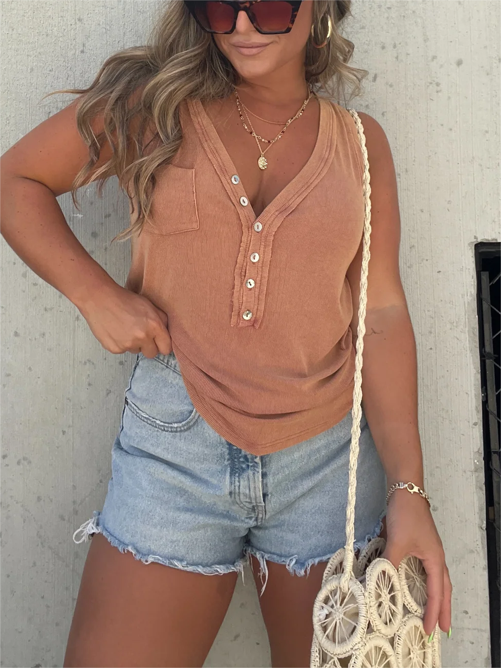 2023 New Women's Washed Button Tank